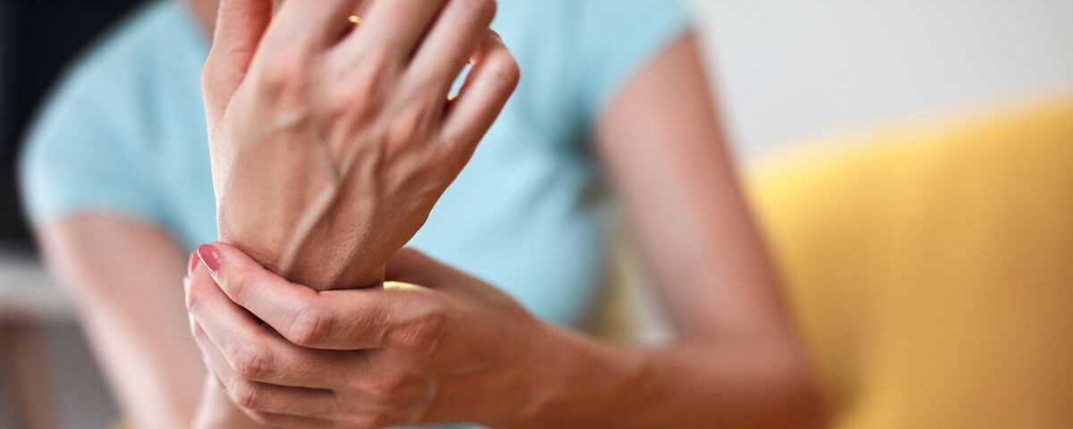 Orlando Hand Surgery Associates | Rest and Rehabilitation for Wrist Extensor Tendonitis: A Complete Guide